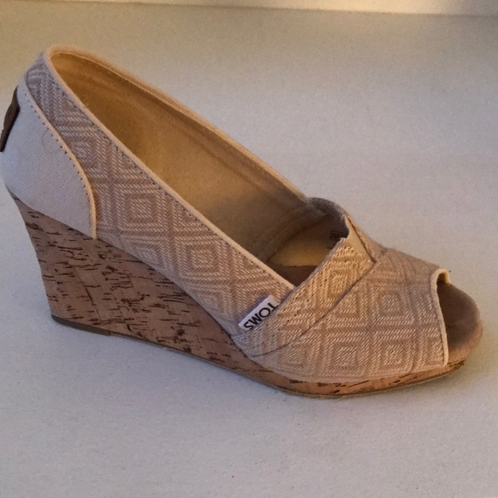Wedge Slip on espadrille By Toms